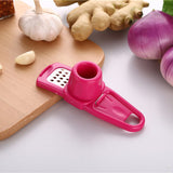 Garlic Crusher Press Ginger Garlic Grinding Grater Cutter Manual Garlic Mincer Chopping Peeler Garlic Tool Kitchen Accessories