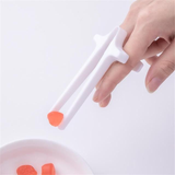 Finger Chopsticks Lazy Assistant Chopstick Play Game Holder Snacks Not Dirty Hand Chopsticks New Product Finger Ring Lazy Tool