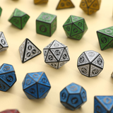 7pcs/set Polyhedral 7-Die Carved Pattern Dice Set D4 D6 D8 D10 D% D12 D20 For Game